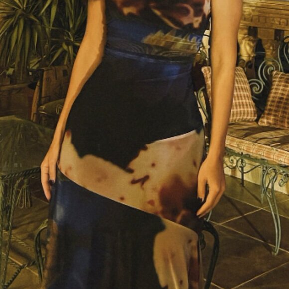 Bershka Floral Asymmetrical Dress - Picture 5 of 5